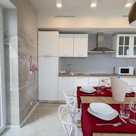 Seafront Modern Farmont Flamingo Apartment Chioggia